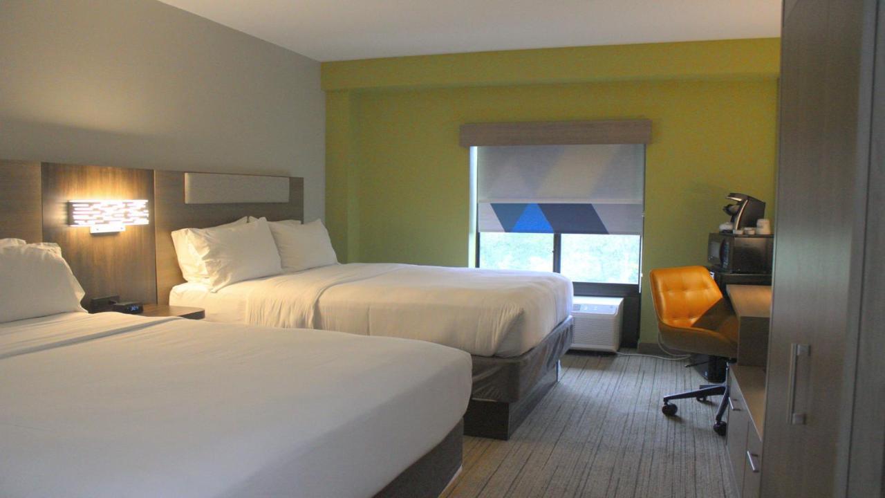 Holiday Inn Express & Suites Wilson-Downtown By Ihg Экстерьер фото